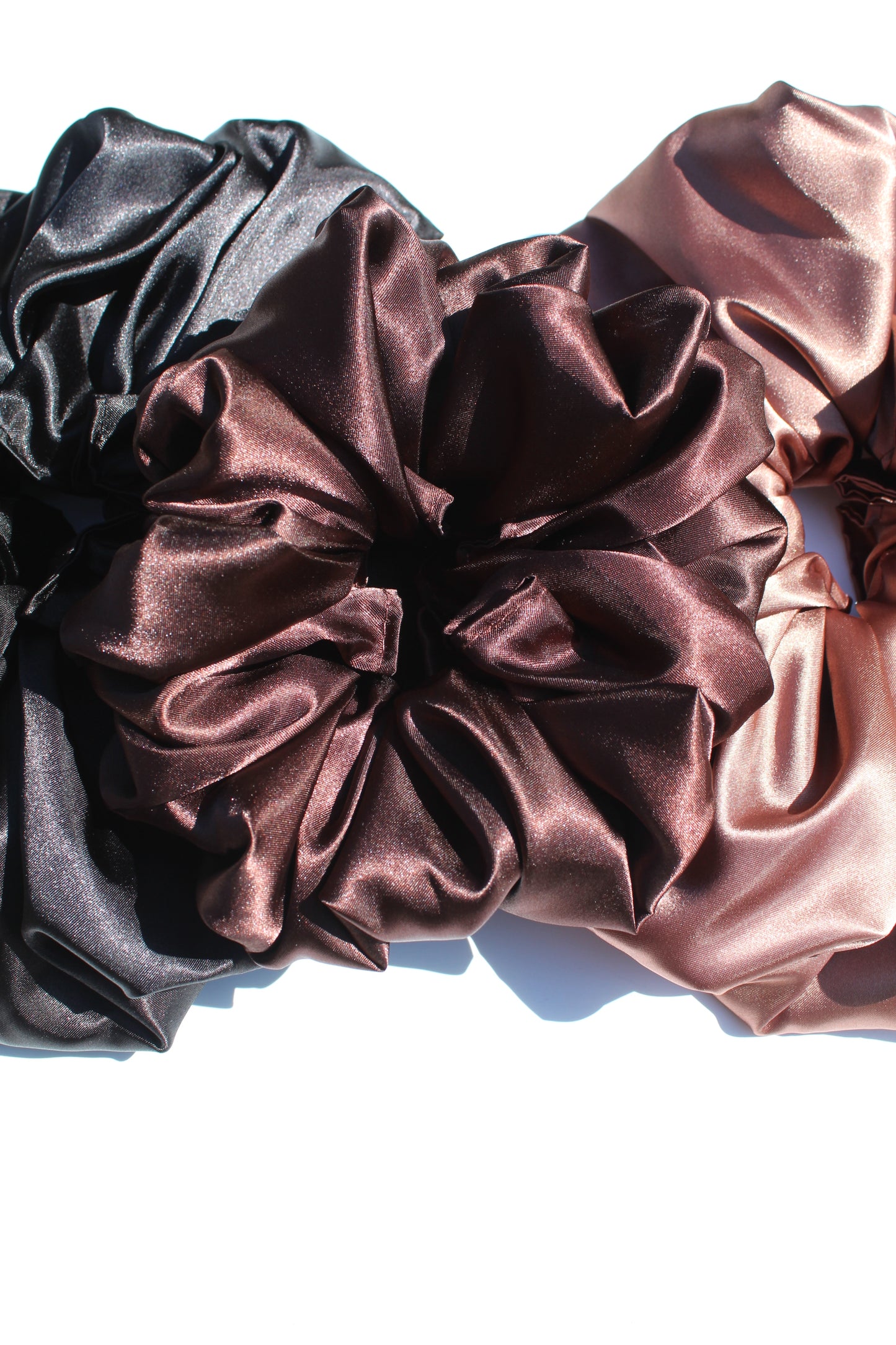 Oversized Natural multi color satin scrunchy set